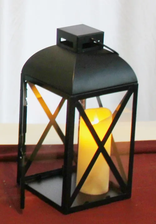 Lanterns- Black Metal Lanterns- small