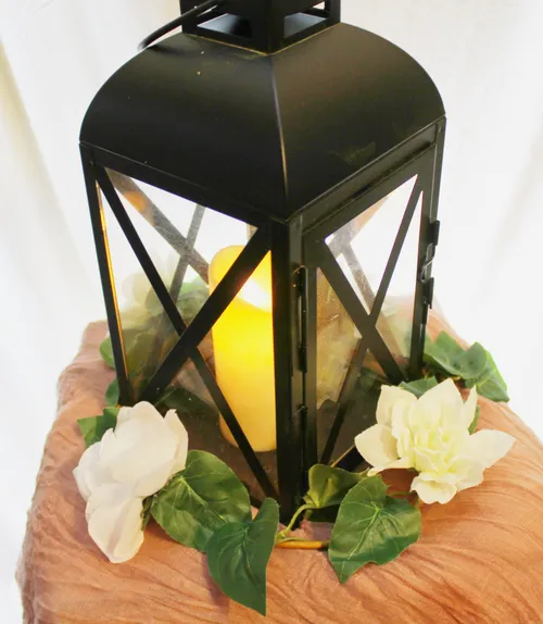 Florals- Lantern Floral Ring with White/Ivory Flowers, X- Small