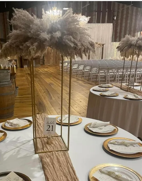 Floral stand- Gold 31”x10 1/2”