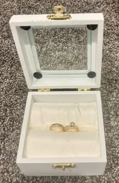 Ring Box- White