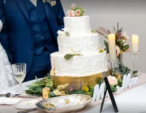 Cake Stand-  Gold, Large 22”