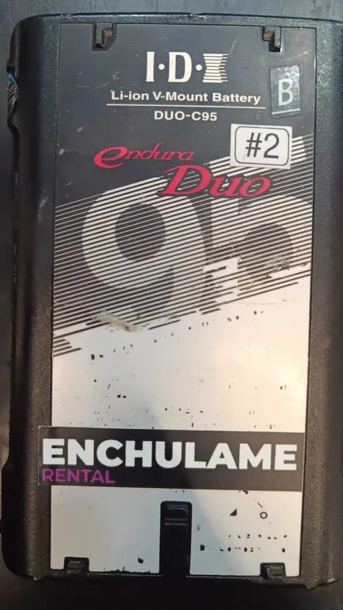 V-Mount Endura Duo con 2 salida D-Tap (16.8V / 73wh / 2.3 Ah)