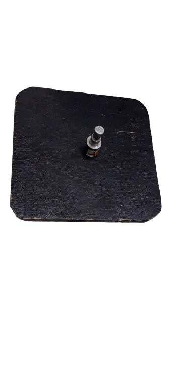 BASE DE PISO PERNO MACHO