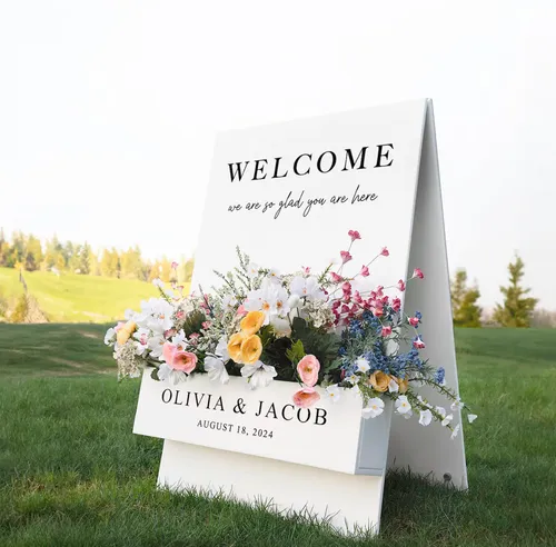 Field Notes Welcome Sign