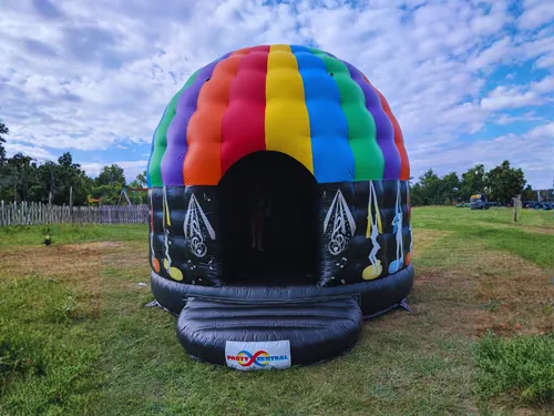 Deni’s Disco Dome