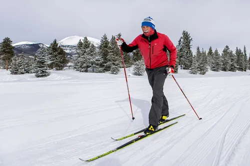 5 Person Nordic Ski Tour