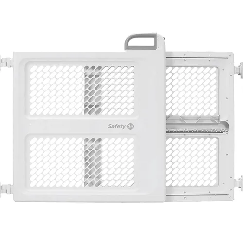 Safety 1st Baby Gate
