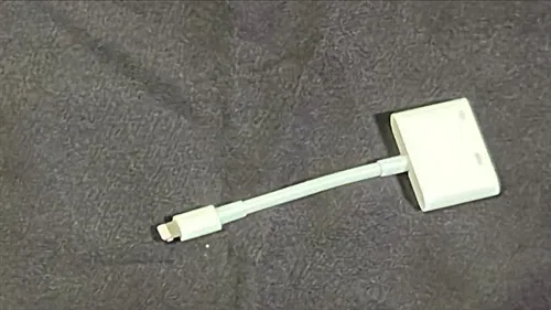 MACBOOK ADAPTERS - HDMI OUTPUT