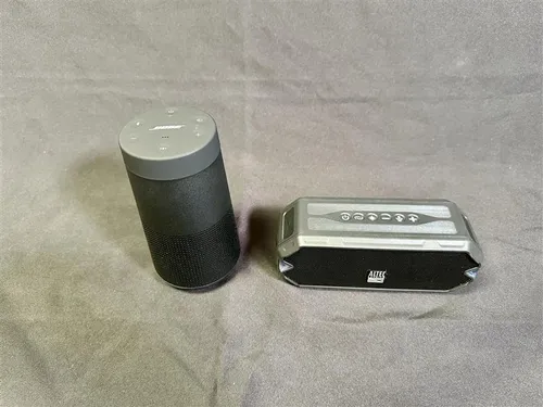 BLUETOOTH SPEAKER