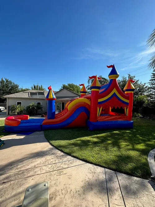 Castle Combo Bounce House Waterslide