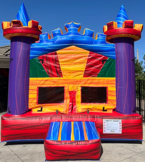 Castle Bounce House w/ basketball hoop
