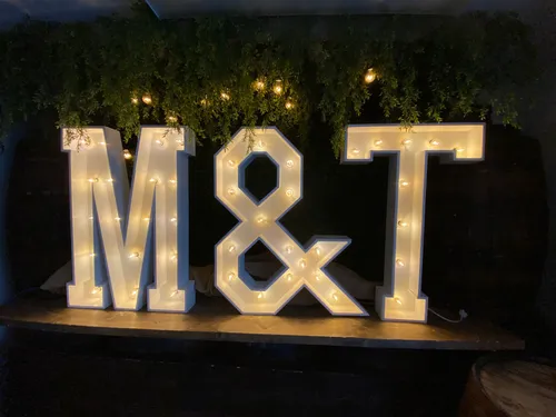  3 letter combo 8