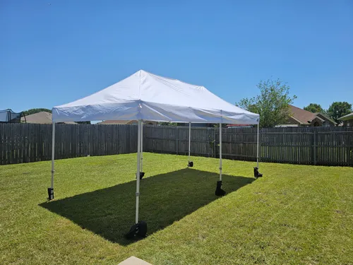 10 ft  x 20 ft Tent