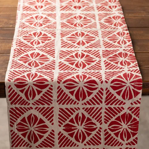 Red Table Runner (Rise)