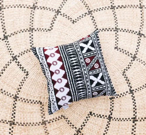Tapa Rua Throw Cushion