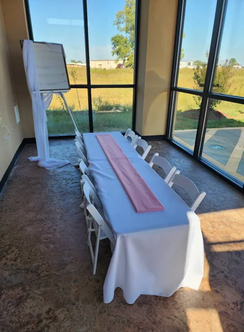 Kids table and chairs