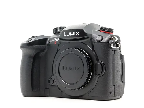 Panasonic GH5 II 