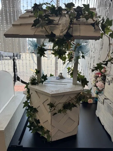 Wishing Well Card Box 