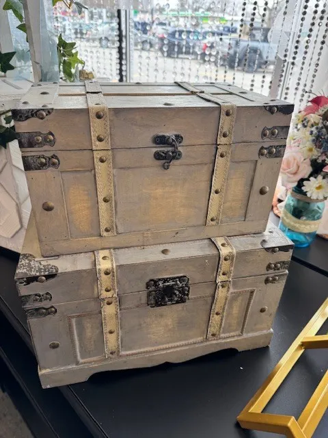 Chest Card Box 2