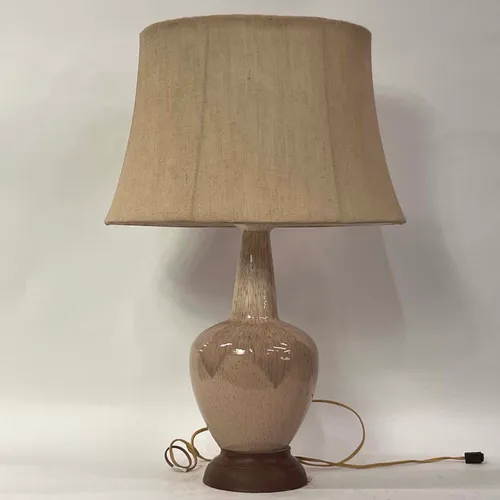 Beige Ceramic Lamp with Wood Base & Beige Shade - LI277