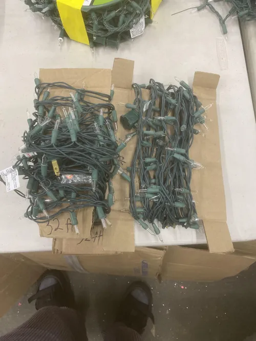 32' Green Wire Clear String Lights