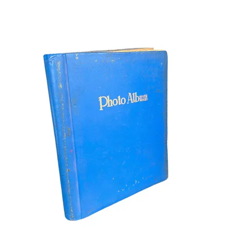 Old Blue Photo Album - M24