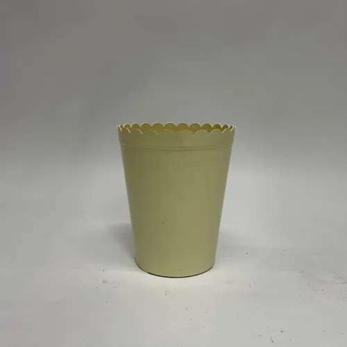 Cream Scallop Edge Trash Bin - DEB483