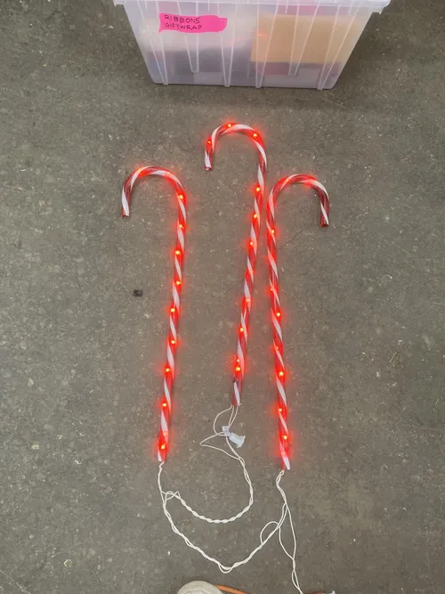 3ct Candy Cane Path Lights 27