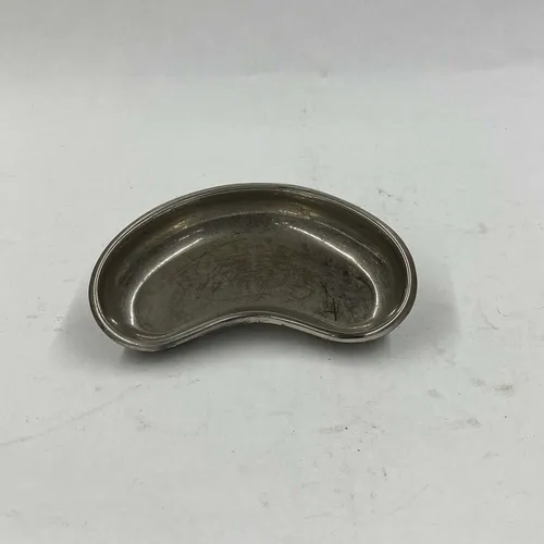 Steel Kidney Tray, M - MOMD82