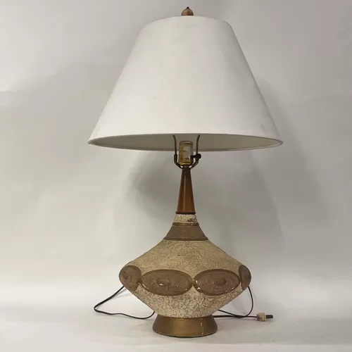 Vintage Mid-Century Walnut & Ceramic Table Lamp with White Shade - LI246