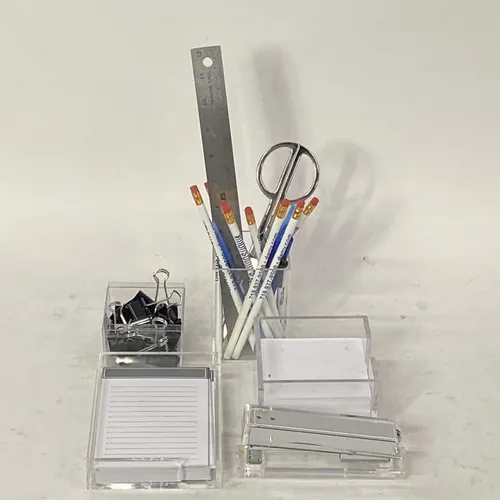 Clear Acrylic Desk Set - DS6