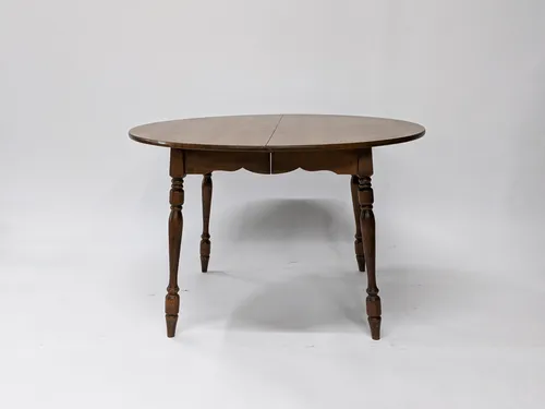 Traditional Round Walnut Extending Dining Table