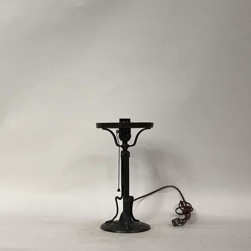 Black Metal Victorian Style Table Lamp - LI351
