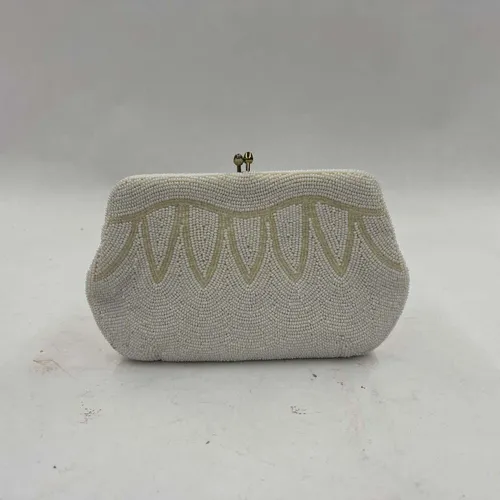 White Sequin Pattern Clutch - A940