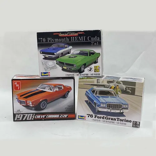 Plastic Car Kit - MOB101