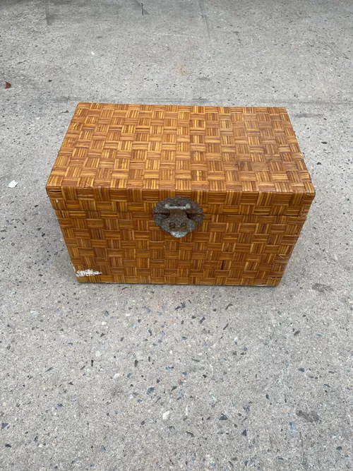Woven Trunk with Latch