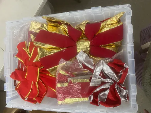 Gold and Red Bows