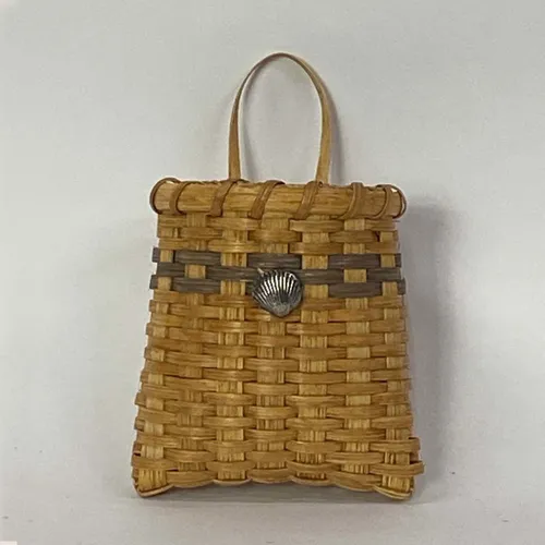 Woven Wall Hanging Mini Basket With Silver Shell - BSKT32