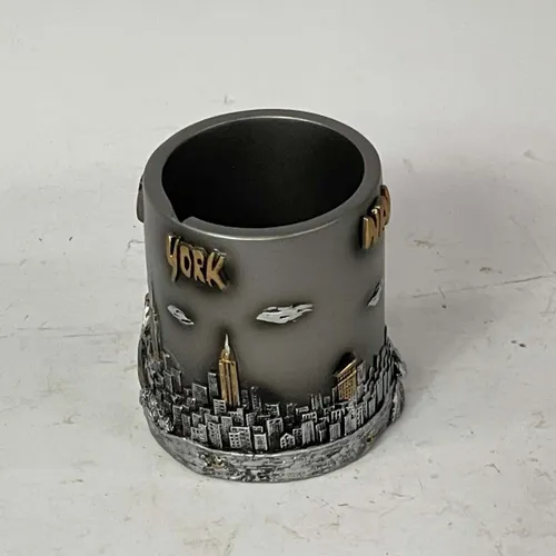 Metal New York Pen Holder - OFA842