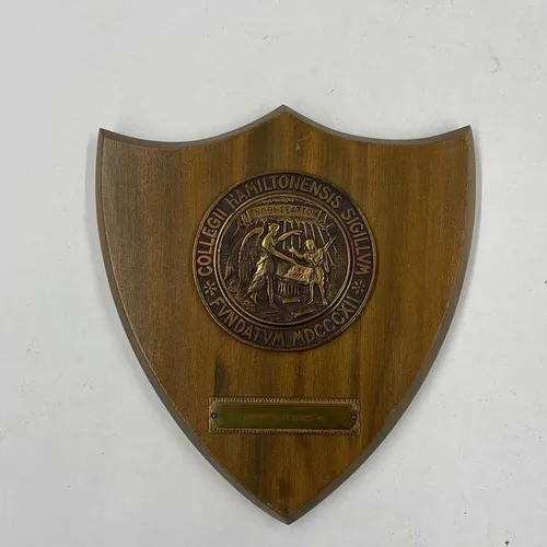 Hamiltonensis Wood Shield Plaque - DEB455