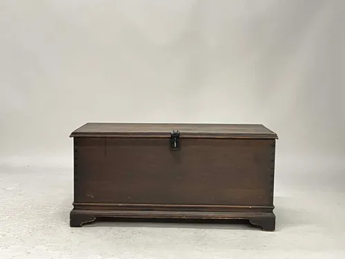 Solid Wood Trunk with Black Iron Lockable Latch
