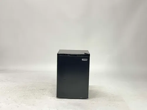 Black Magic Chef Mini Refrigerator