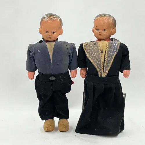 Wood Dolls - MOB279
