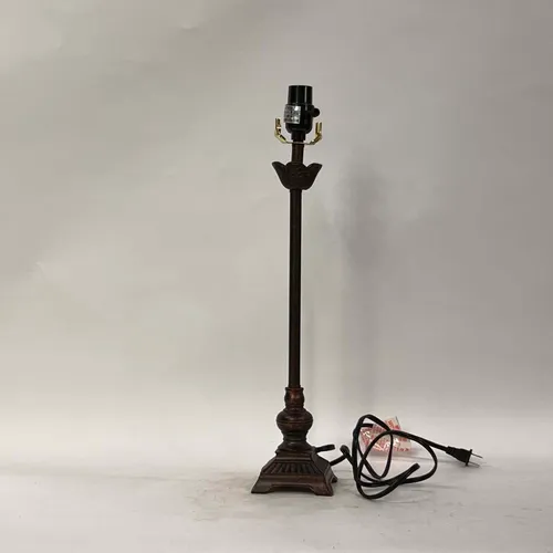 Traditional Brown Metal Stem Table Lamp - LI317