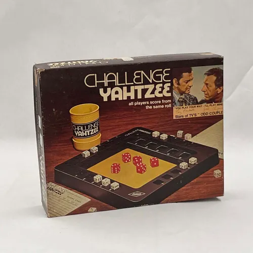 Challenge Yahtzee Board Game - B3