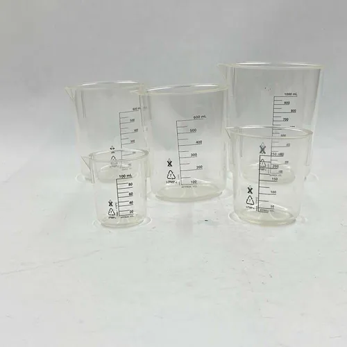 Assorted Plastic Beaker Set - MOMD26