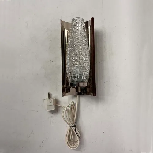 Textured Glass & Chrome Sconce - LI494