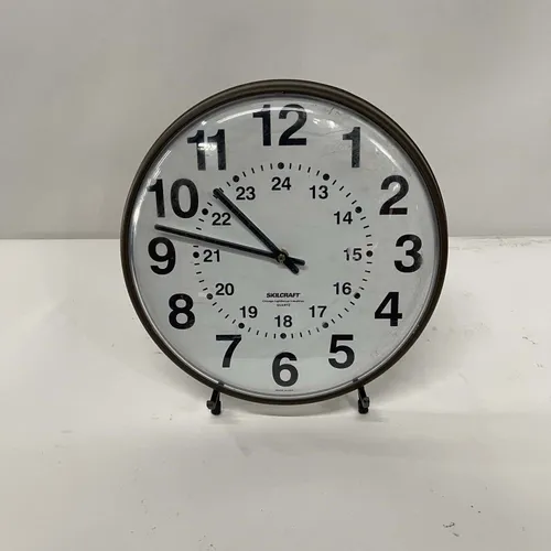 Black & White Wall Clock - DEB327