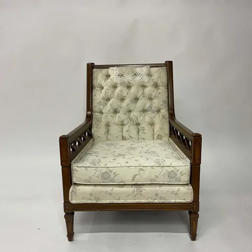 White Vintage Floral Wooden Arm Chair - SEB359