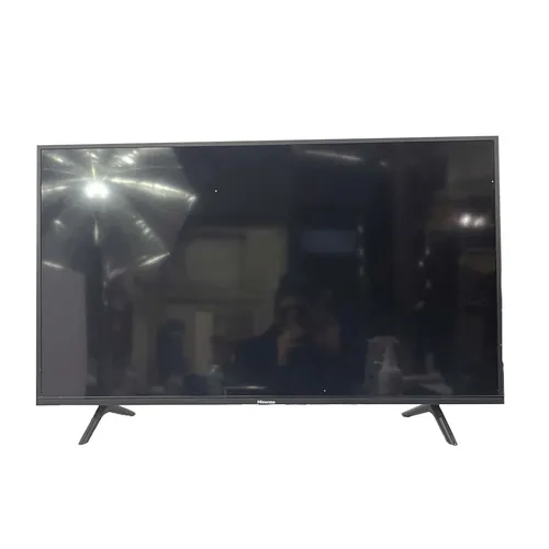 Black Hisense Flat Screen Television - MO22817